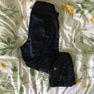 Size six lululemon crop running leggings